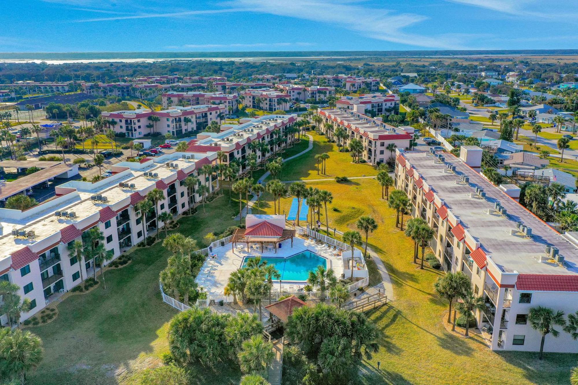 Ocean Village Club Condo Unit #E-35 Butler Beach Camera foto